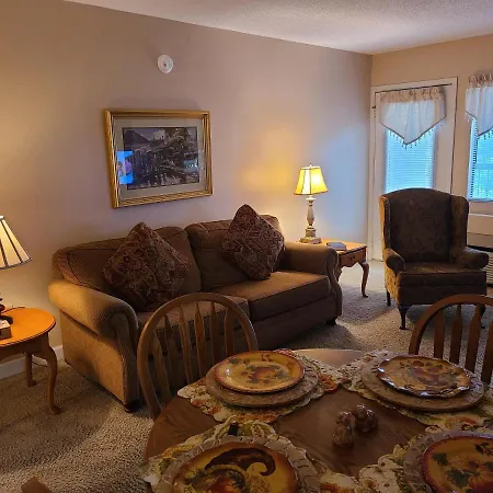 Gatlinburg Chateau Condo 302